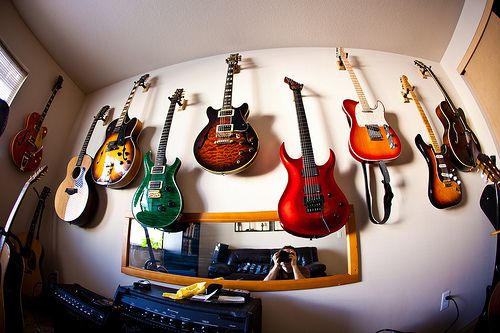 guitars<3