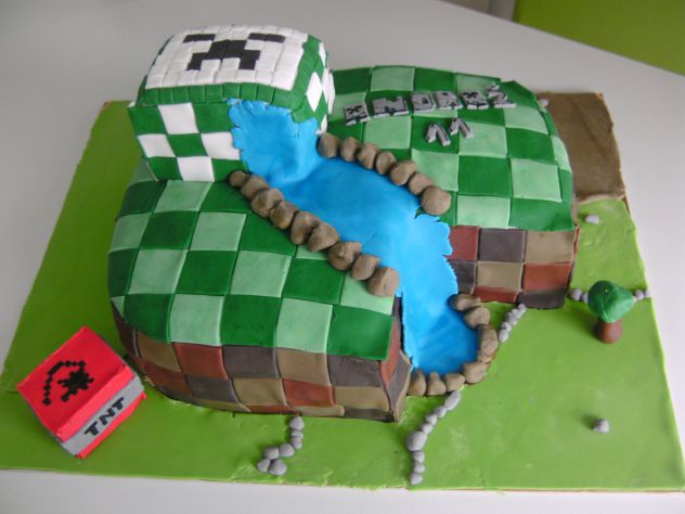 Minecraft torta za Andraža