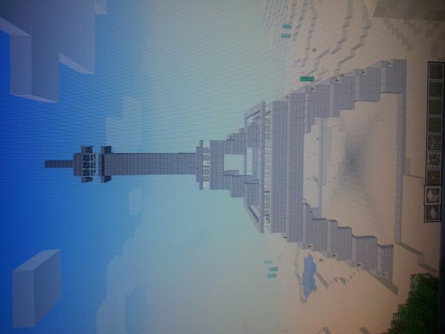 aiflov stolp v minecraftu naredila sem ga sama