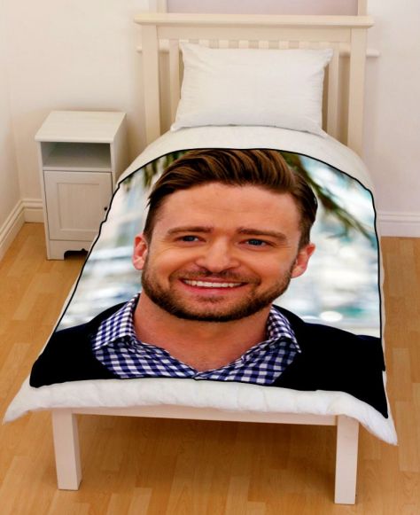 Justin Timberlake sheets stay ON during sexy time