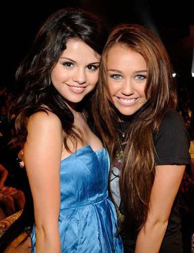 Miley in Selly < 33333333