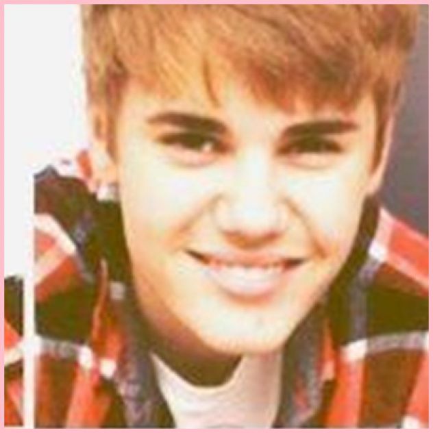 Perfect Smile ^^ Bieber Smile :)