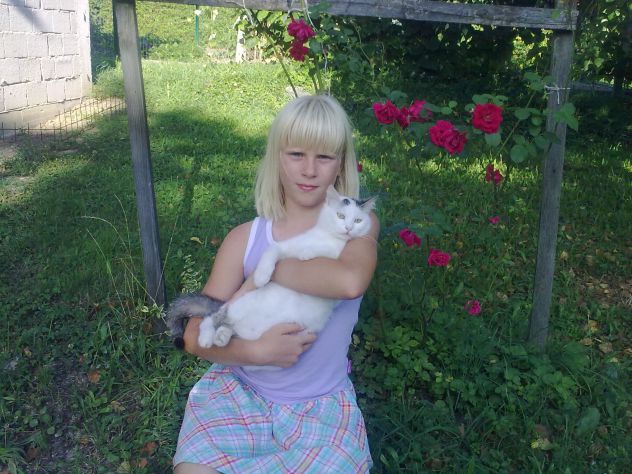 my sister and cat