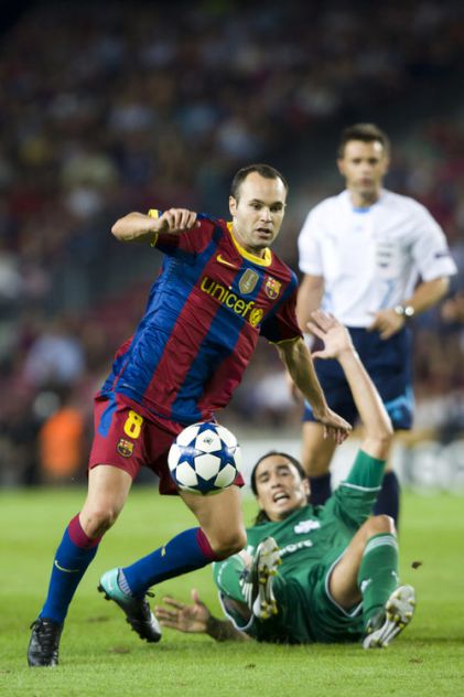 Iniesta Pikeccc:*