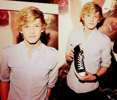AbŁee ! Cody Simpson < 3