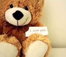 My bear says: I love you.