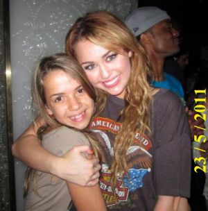 Jaz Kaja ( Miley-Cyrus ) in Miley Cyrus v Mexico City !