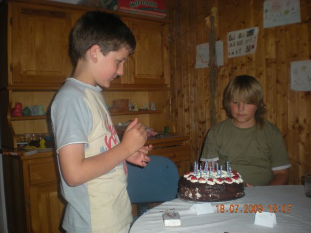 Moj 11. rojstne dan. (jst sm na levi)