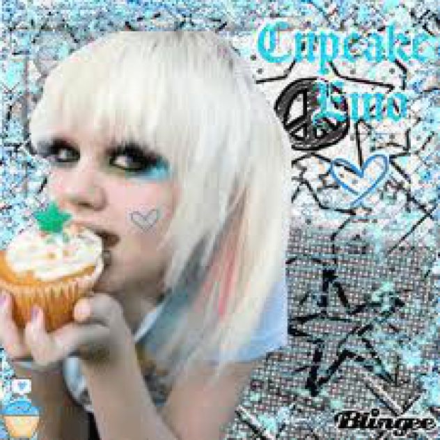 Cupcake Emo