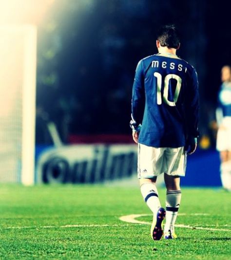Messi < 3