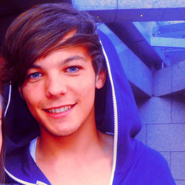 How do you spell perfection???......P-E-R-F-wait noo Louis Tomlinson<33