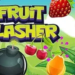 Barvita naslovnica igre Fruit Slasher z bombo in letečim sadjem na travniku