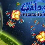 Naslovna slika videoigre Galaga Special Edition z živahnimi vesoljskimi ladje, eksplozijami in zelenim planetom v ozadju