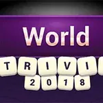 Vijoličen logotip z napisom World Trivia 2018 in belimi kockami s črkami na temni podlagi