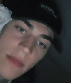 prettyb0y prettyb0y